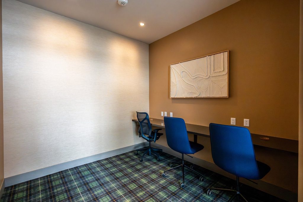 Co-Work Center