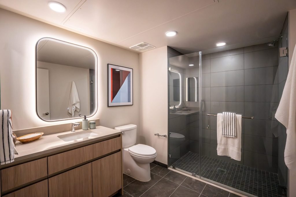 S3: Bath