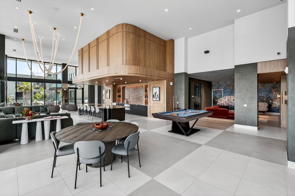 Club Room